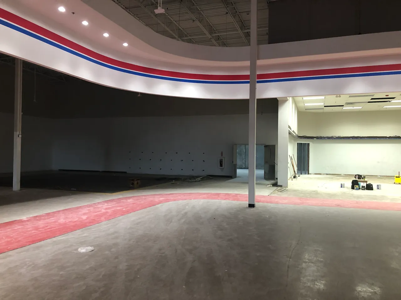 Jennys Beauty Supply before image 1