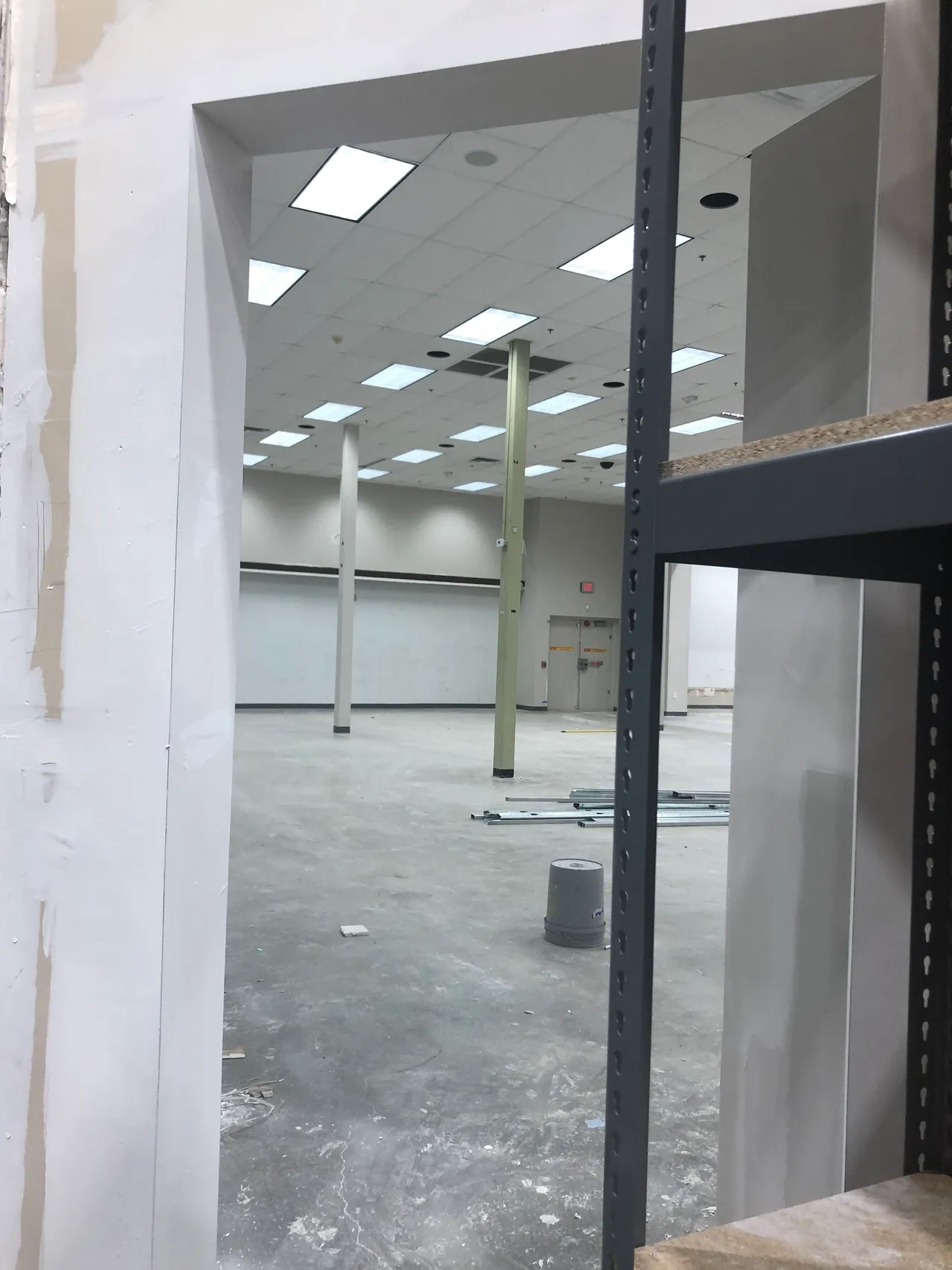 Jennys Beauty Supply before image 4
