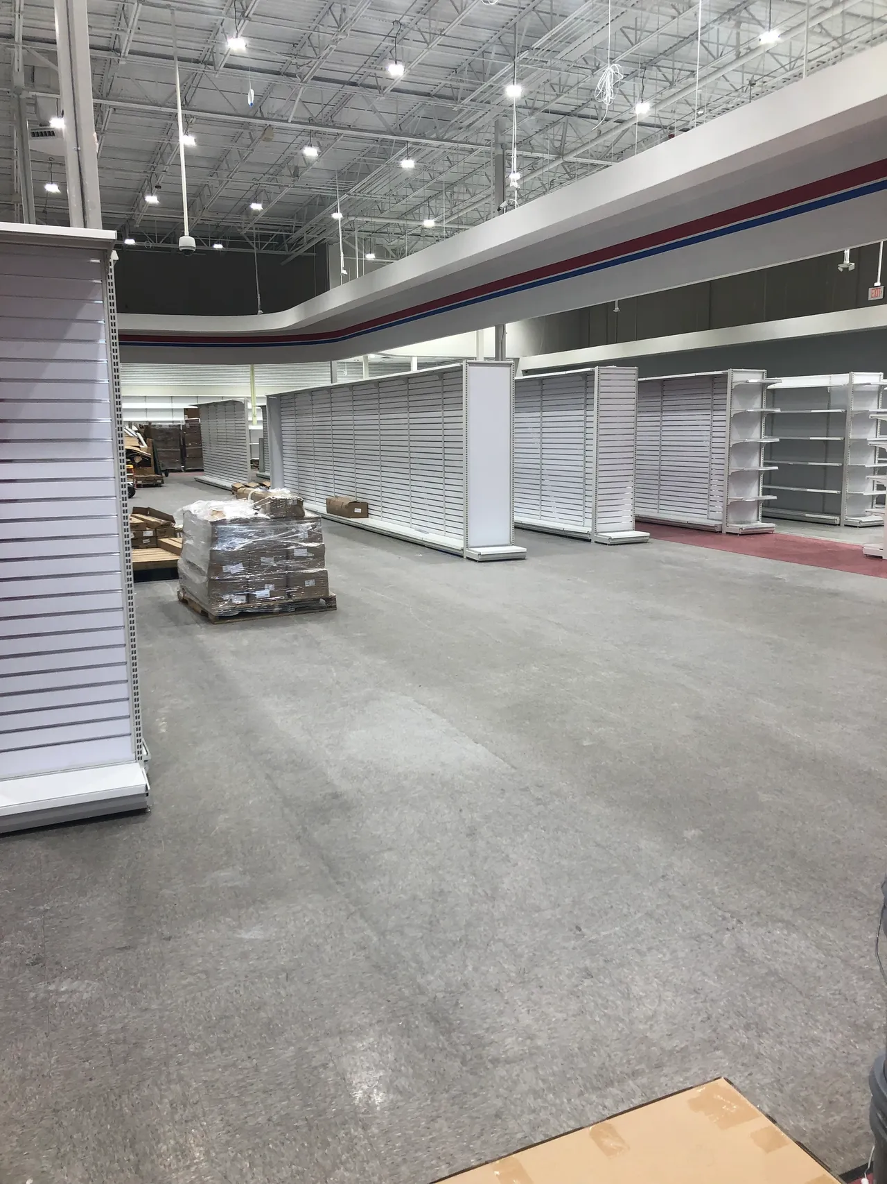Jennys Beauty Supply before image 16