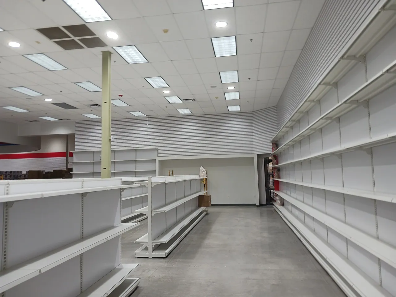 Jennys Beauty Supply before image 18